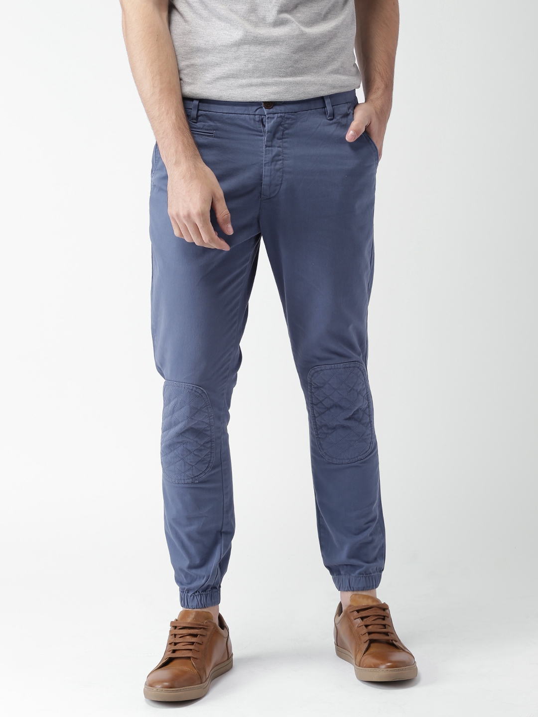 mast and harbour joggers