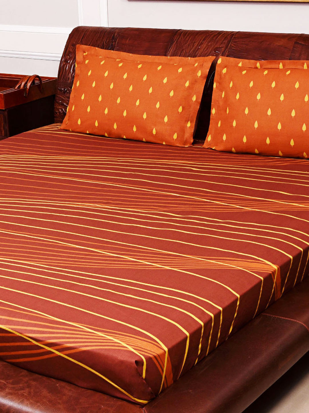 Buy Portico New York Brown & Yellow 144 TC Cotton Double Bedsheet With