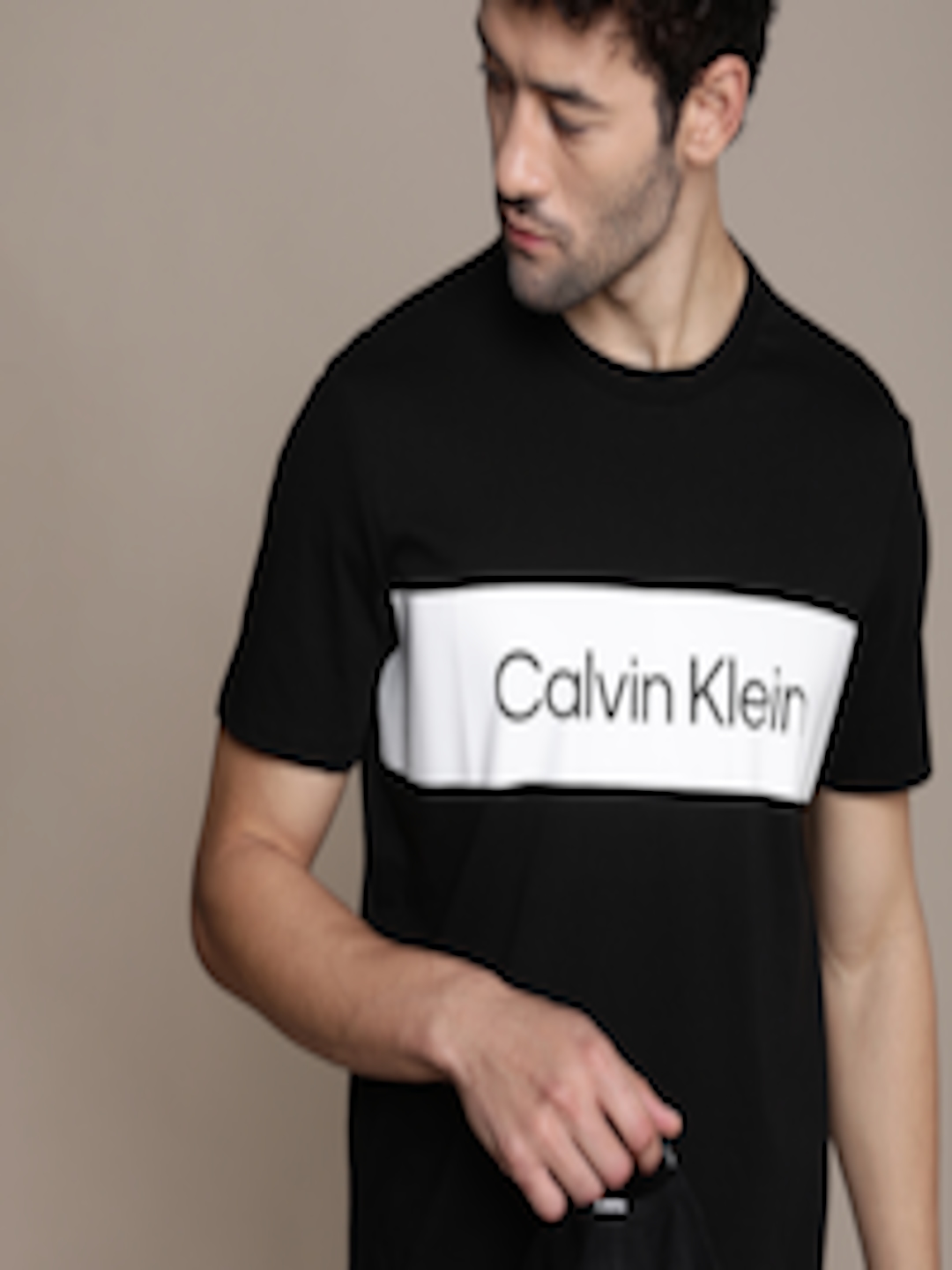 Buy Calvin Klein Jeans Men Black Brand Logo Printed Pure Cotton Casual ...
