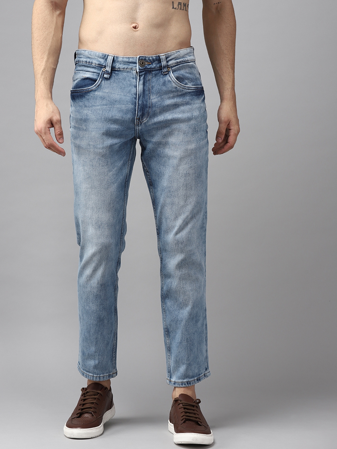 Buy Roadster Men Blue Slim Tapered Fit Light Fade Stretchable Jeans ...