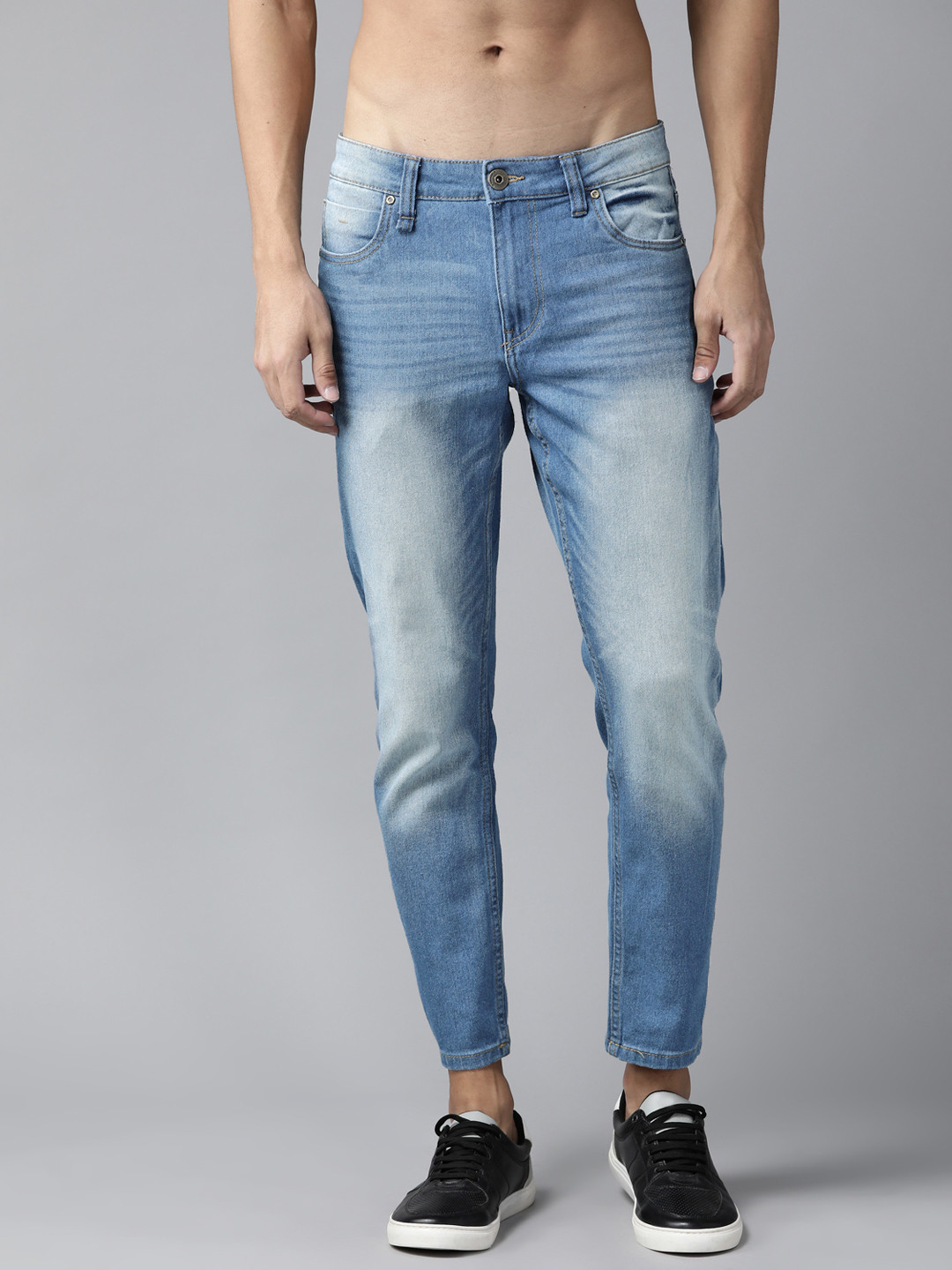 Buy Roadster Men Blue Carrot Fit Light Fade Stretchable Jeans Jeans