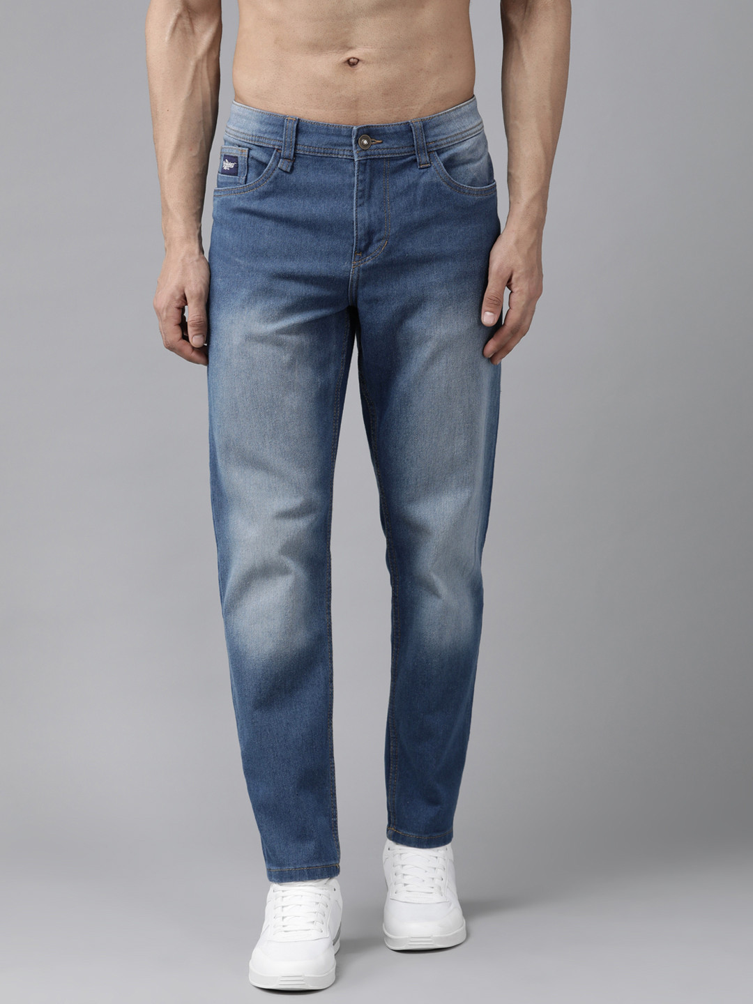 Buy Roadster Men Blue Carrot Straight Fit Light Fade Stretchable Jeans
