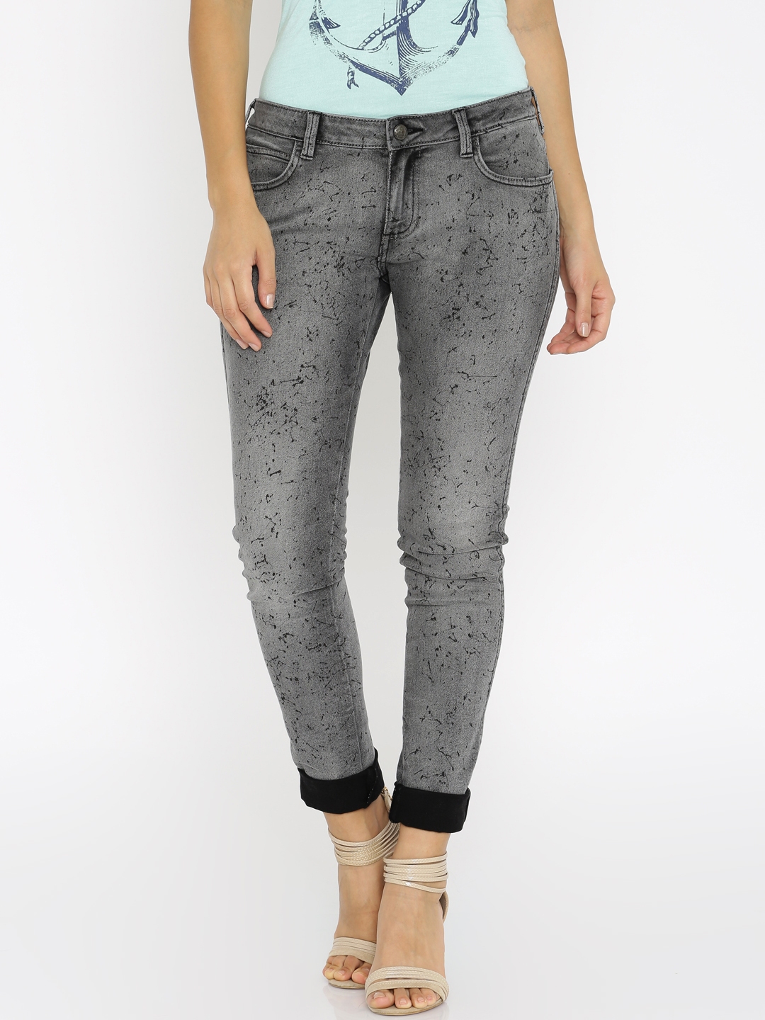 wrangler skinny fit jeans