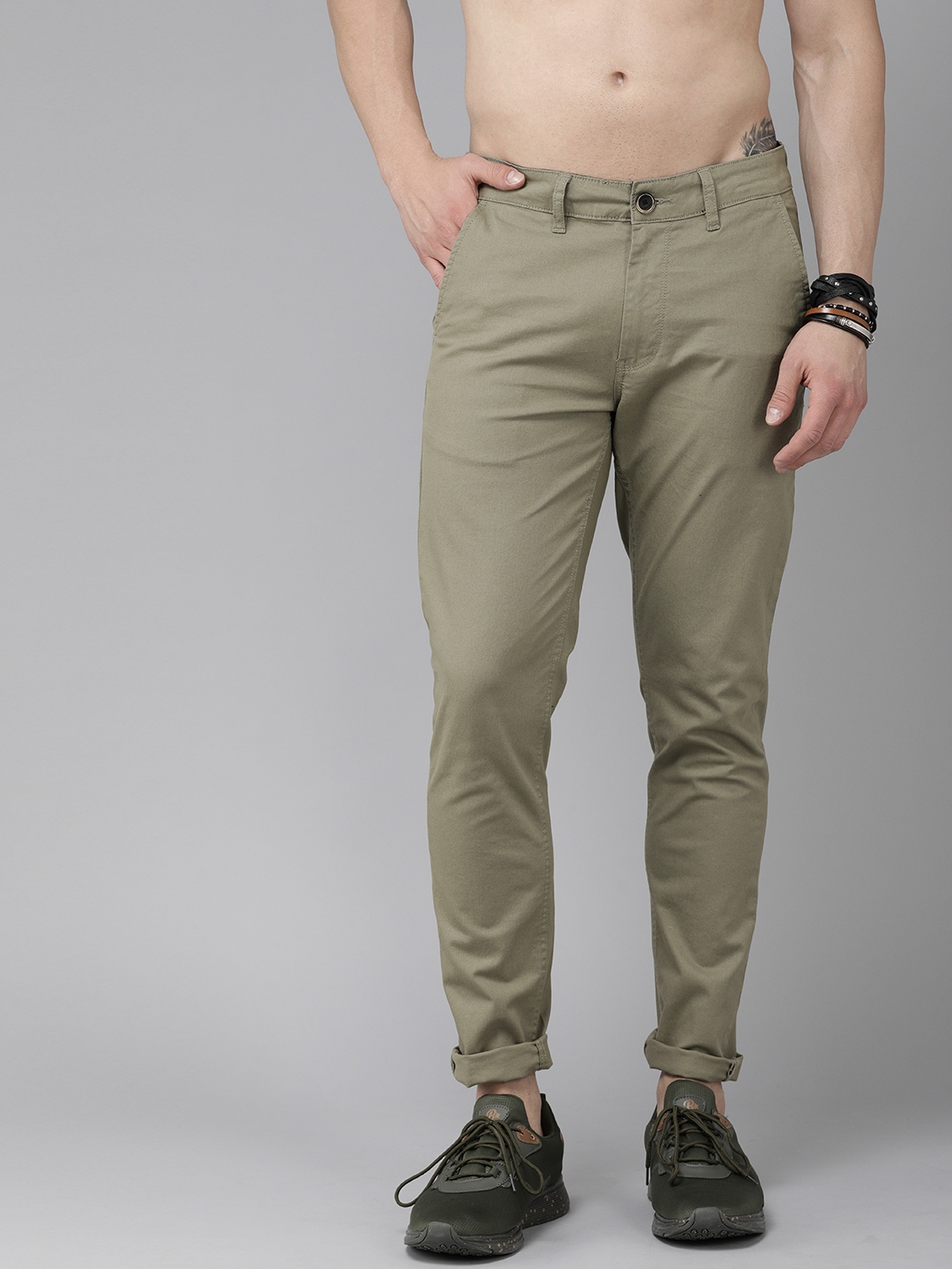 Buy Roadster Men Olive Green Slim Fit Chinos - Trousers for Men ...