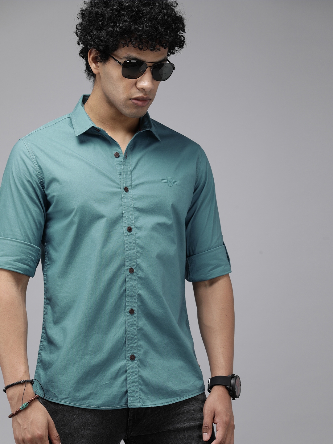 Buy Roadster Men Teal Blue Solid Slim Fit Casual Shirt - Shirts for Men ...