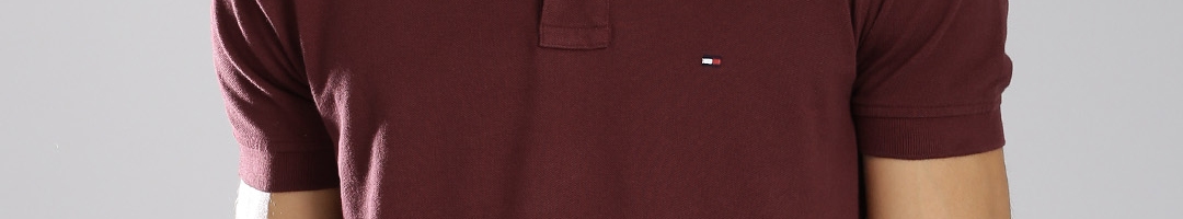 Buy Tommy Hilfiger Men Burgundy Solid Polo T Shirt - Tshirts for Men ...