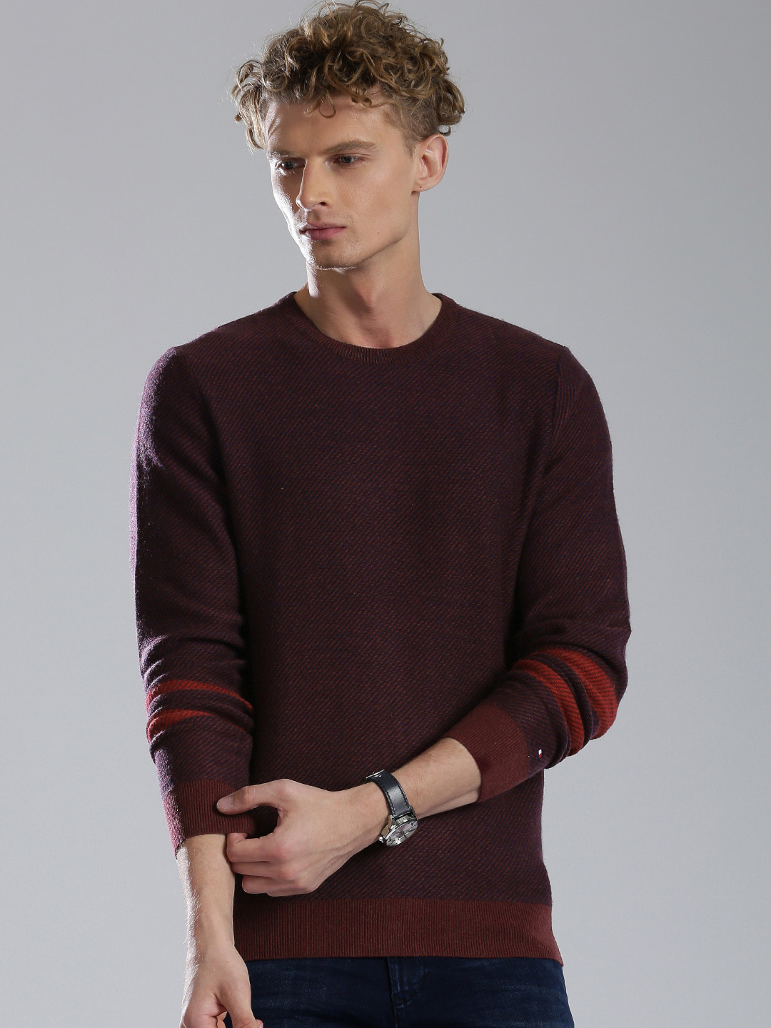 Buy Tommy Hilfiger Men Burgundy Sweater - Sweaters for Men 1473686 | Myntra