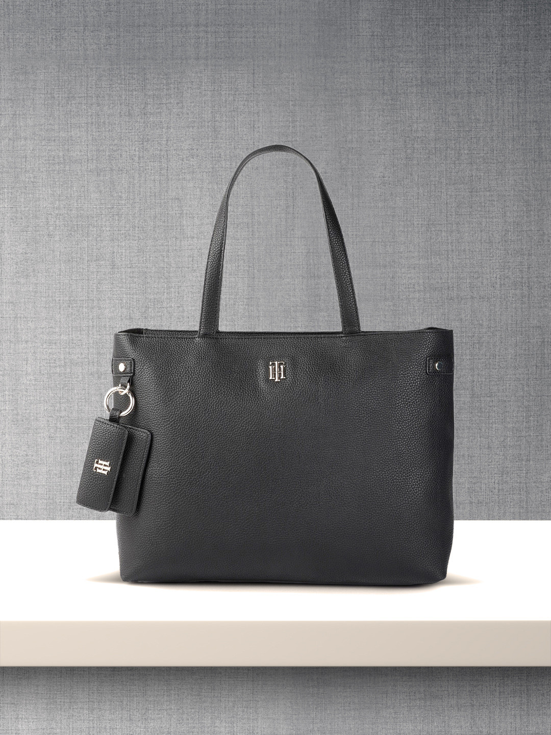 Buy Tommy Hilfiger Black Solid Shoulder Bag Handbags for Women