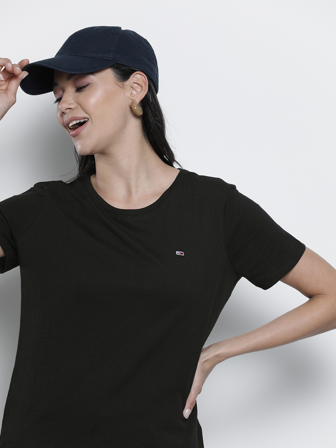 Buy Tommy Hilfiger Women Black Solid Slim Fit Pure Cotton T Shirt