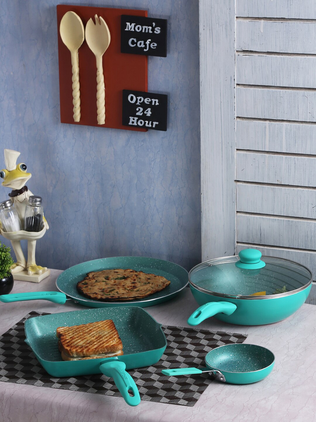 Buy Wonderchef Blue 4 Pieces Solid 5 Layer Non Stick Celebration ...