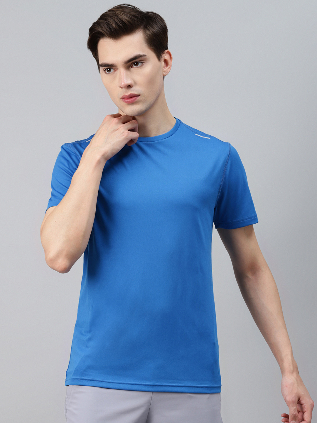 Buy Marks & Spencer Men Blue Solid Slim Fit Training T Shirt Tshirts