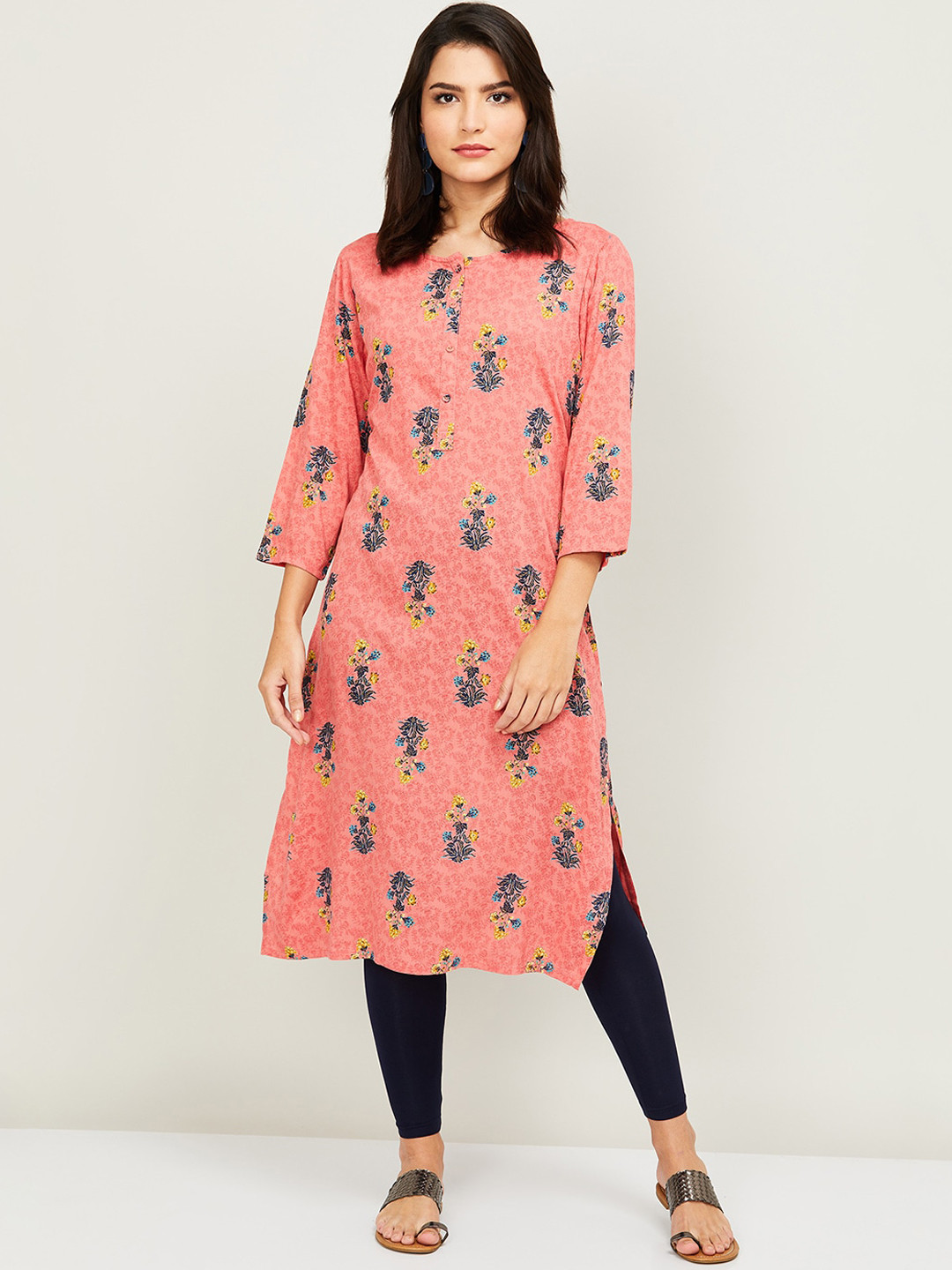 MONOMEE RIA CORAL STRAIGHT KURTA