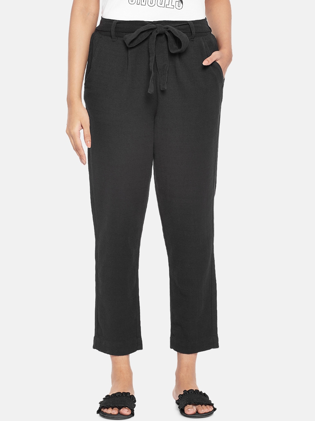 nike sportswear essentials women's curve woven high rise trousers