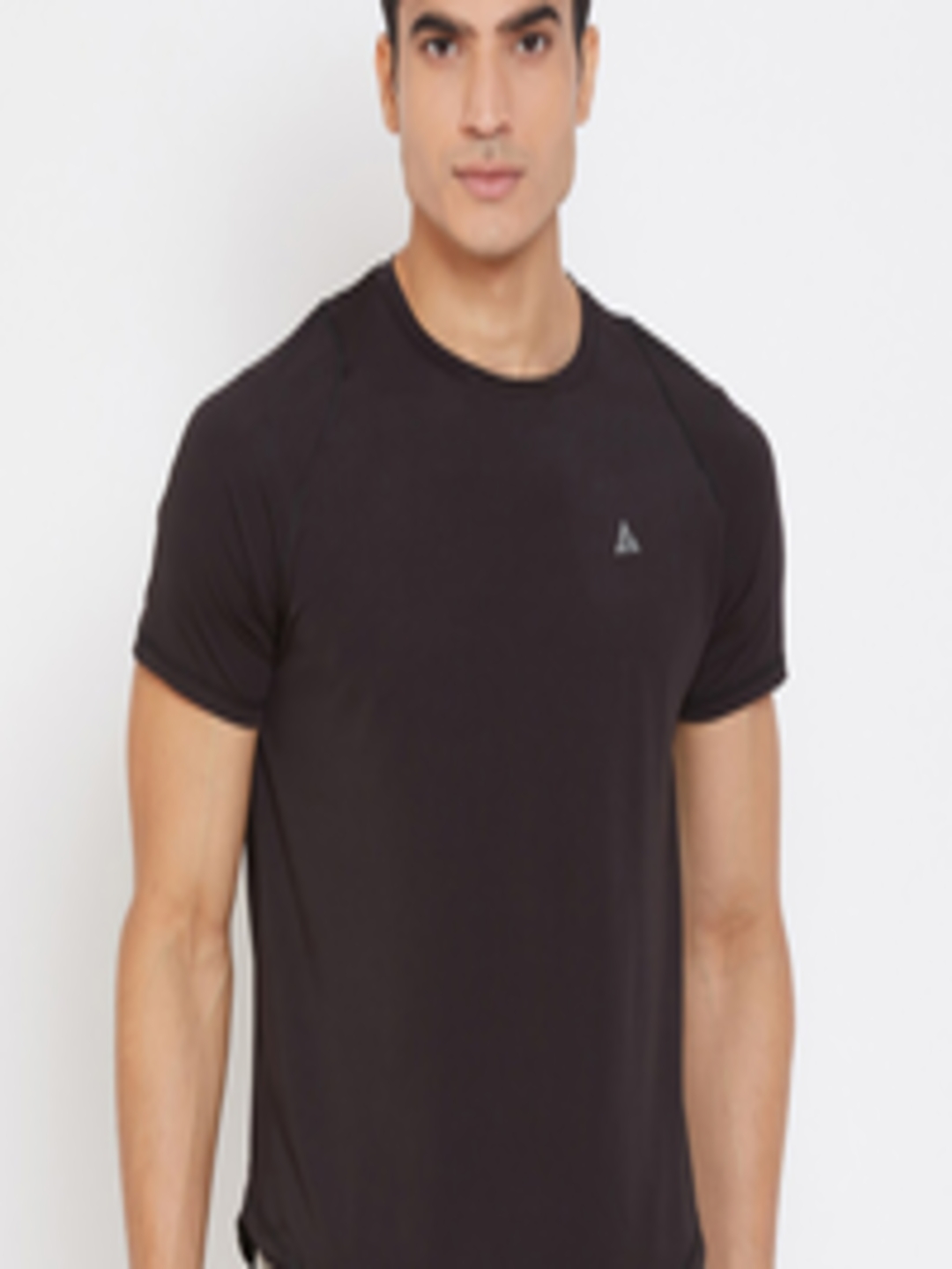 Buy ATHLISIS Men Black Solid Rapid Dry Running T Shirt - Tshirts for ...