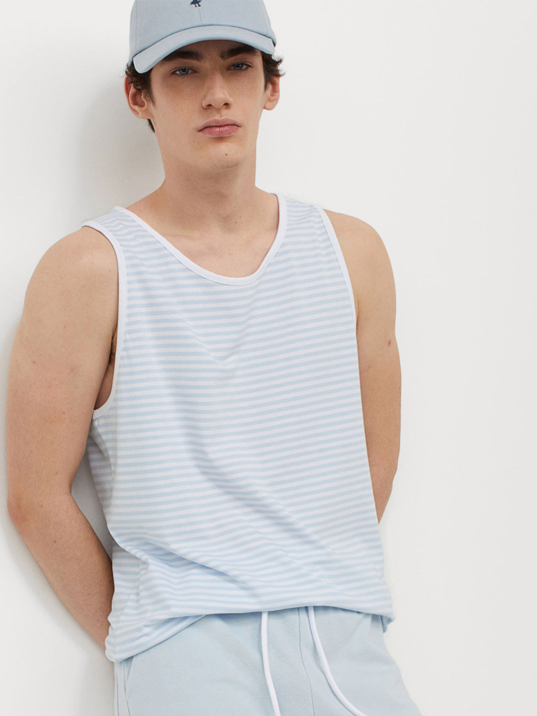 Buy H&M Pack Of 2 Men Blue & Beige Regular Fit Vest Tops Tshirts for