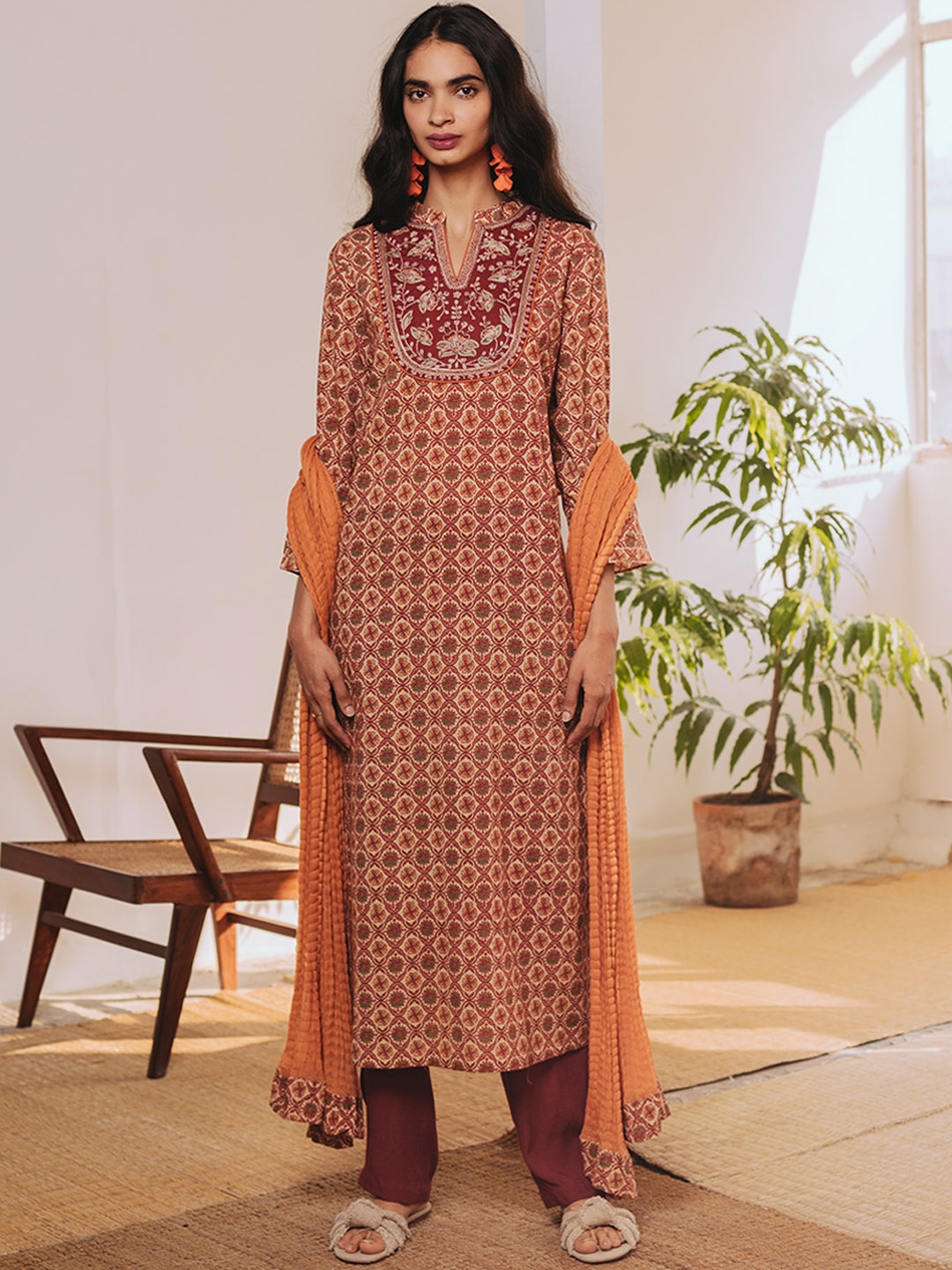 Buy Aarke Ritu Kumar Women Cream Coloured And Maroon Ethnic Print Kurta With Palazzos And Dupatta 1331