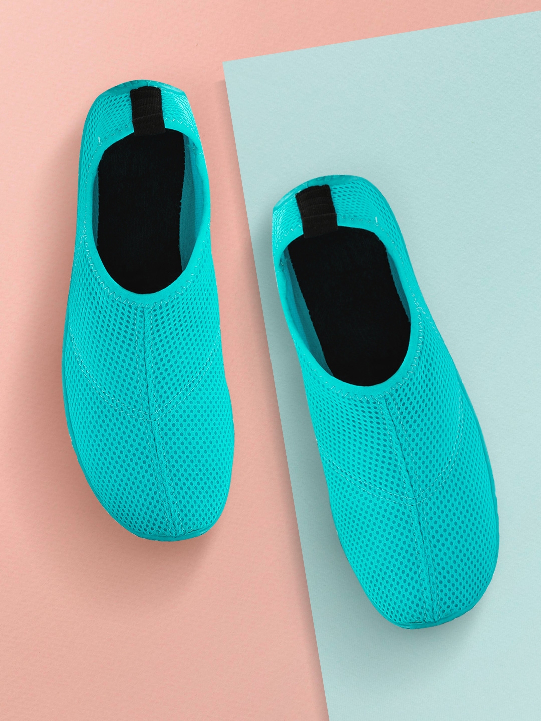 non marking shoes in decathlon