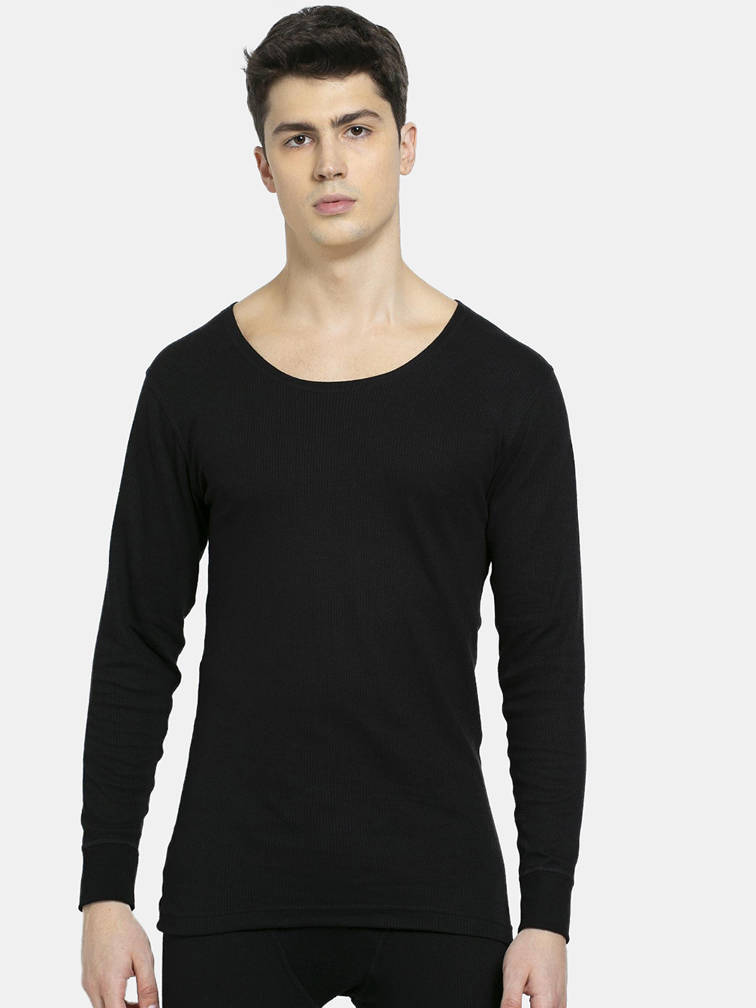 Buy Jockey Men Black Solid Tailored Fit Thermal Top Thermal Tops for