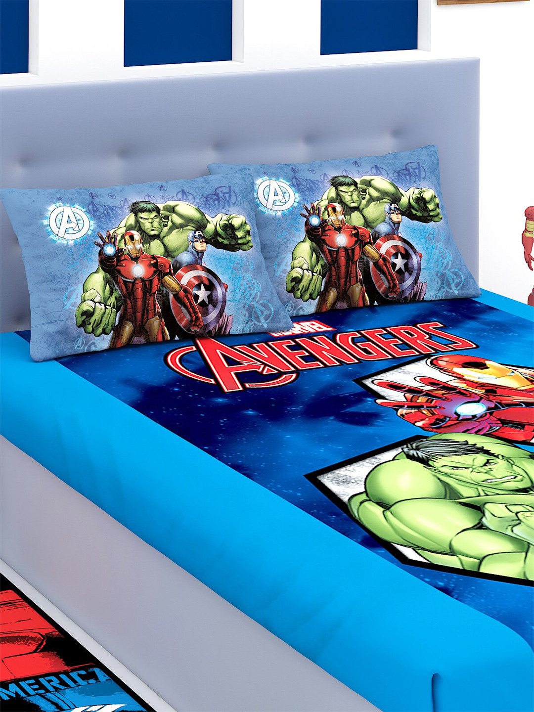 Buy Marvel Multicoloured Avengers Printed 180 TC Cotton Double King