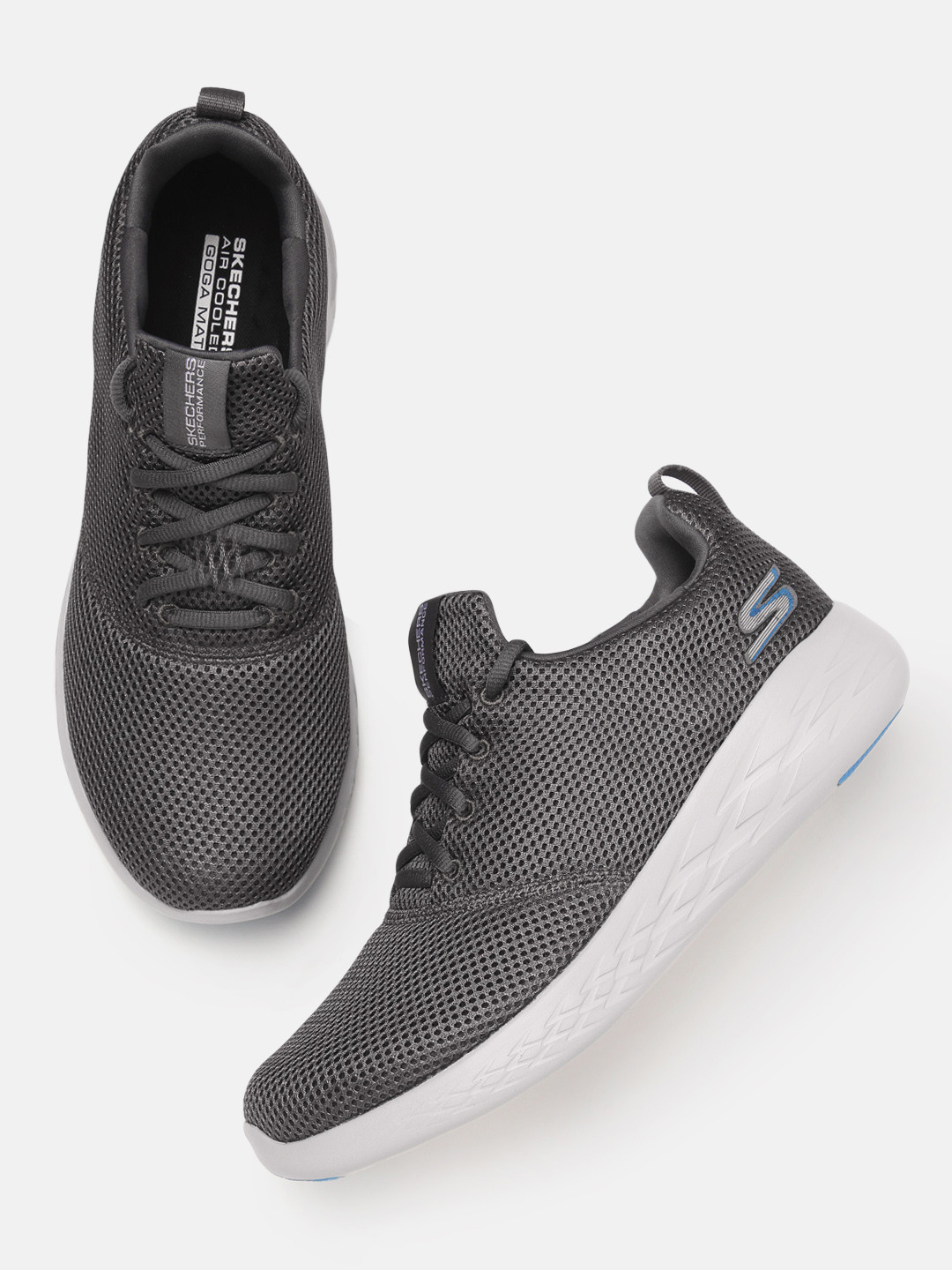 Buy Skechers Men Charcoal Grey GO RUN 600 DEFIANCE Goga Mat Training