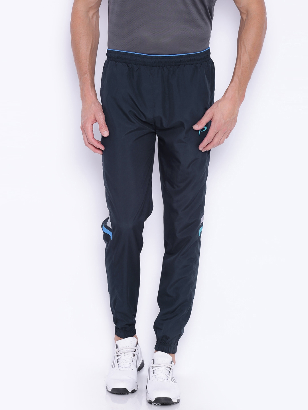 jogger pants myntra
