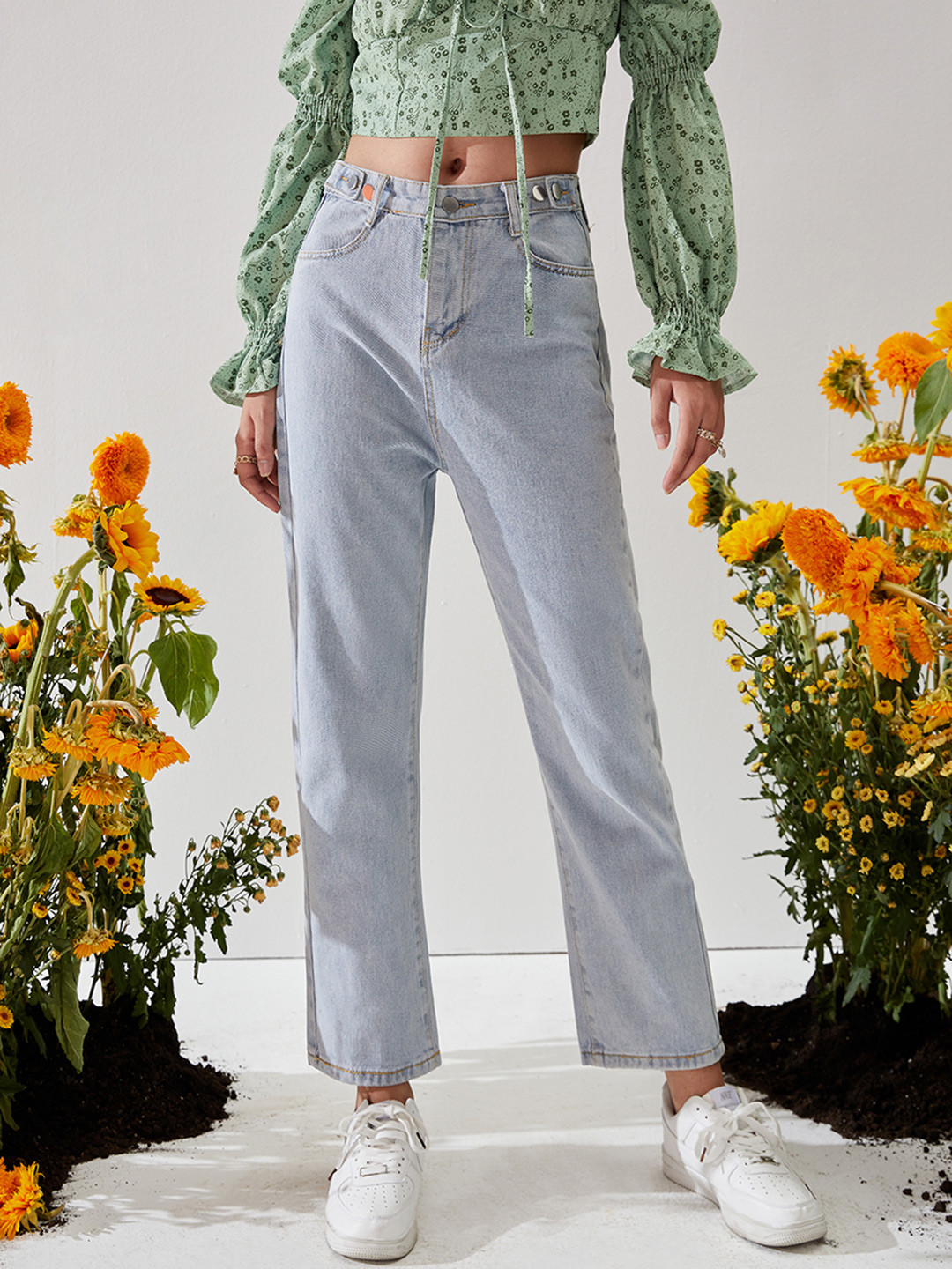 Buy URBANIC Women Blue Solid Waist Tab Wide Leg Jeans Jeans for Women