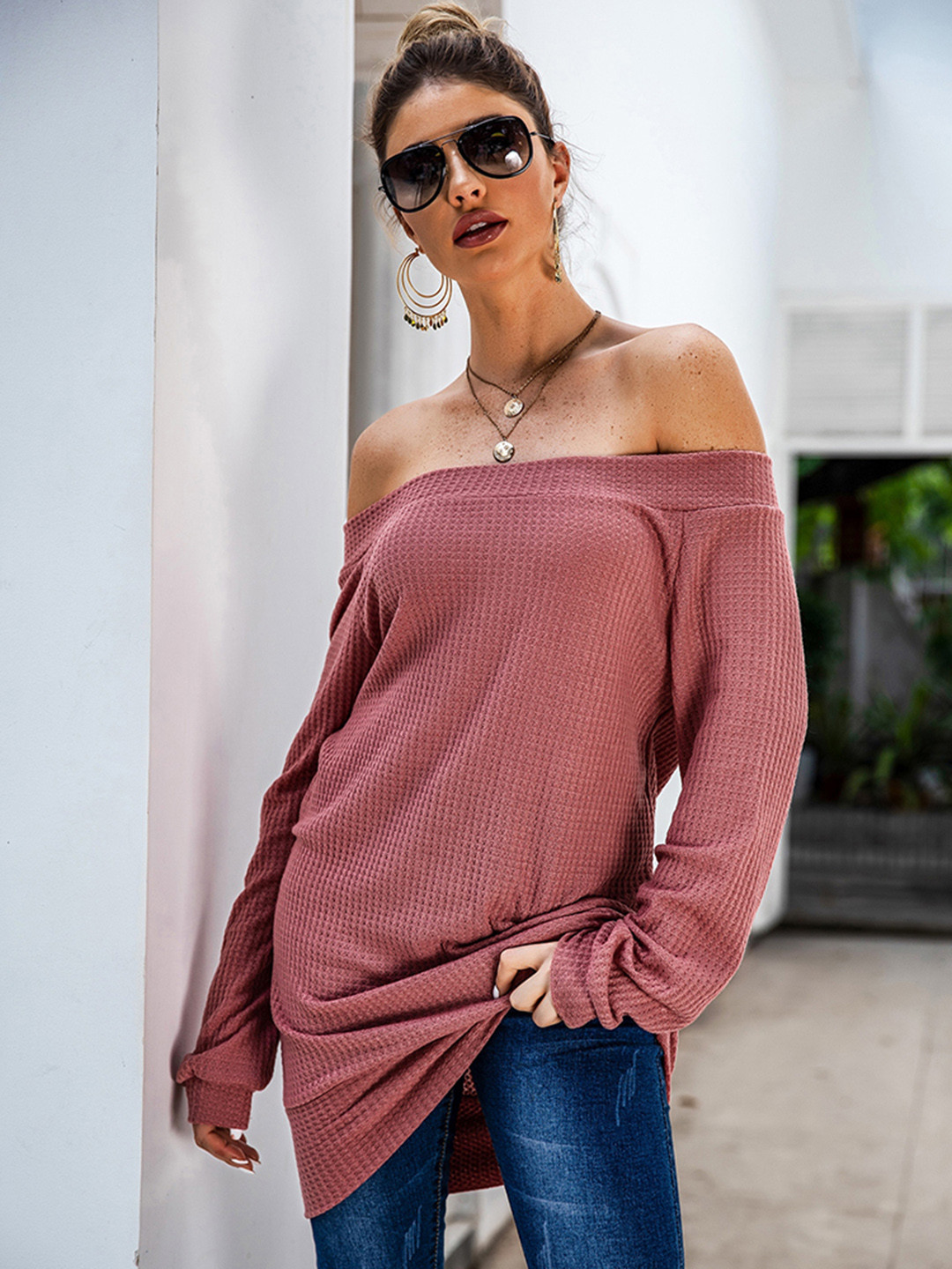 Buy URBANIC Women Pink Checked Longline Pullover - Sweaters for Women 15086658 | Myntra