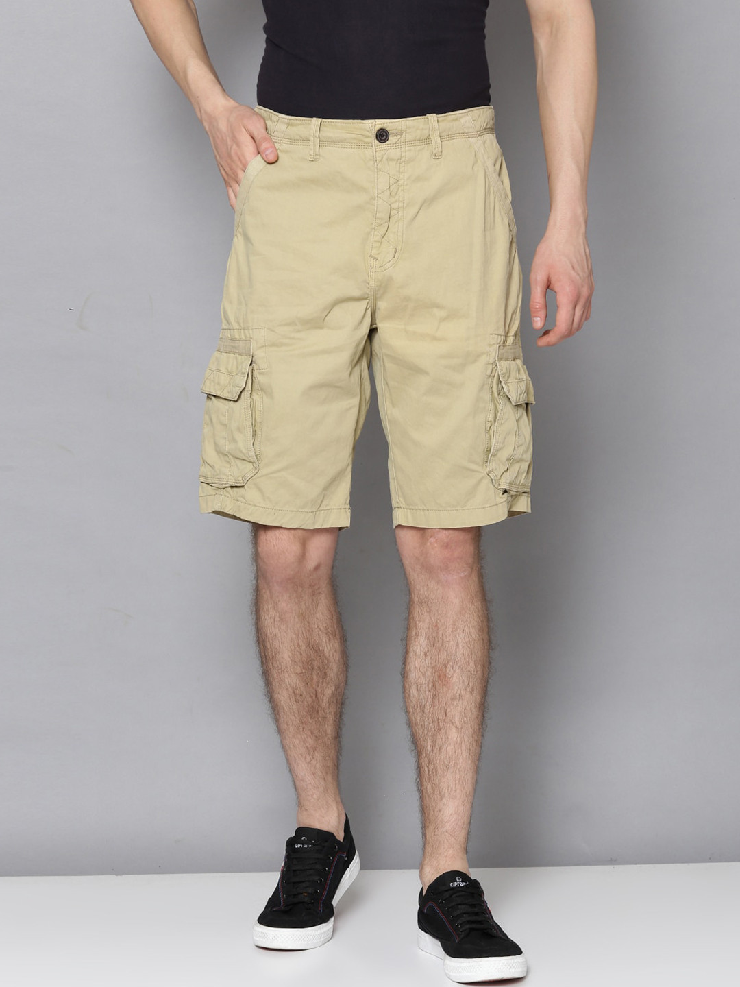 Buy LINDBERGH Men Brown Slim Fit Cargo Shorts Shorts for Men 15093348