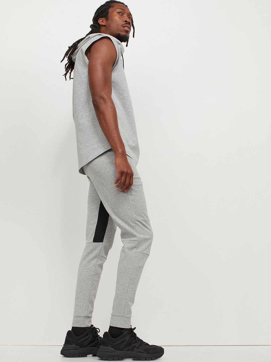 Buy H&M Men Grey Slim Fit Sports Joggers Track Pants for Men 15193448