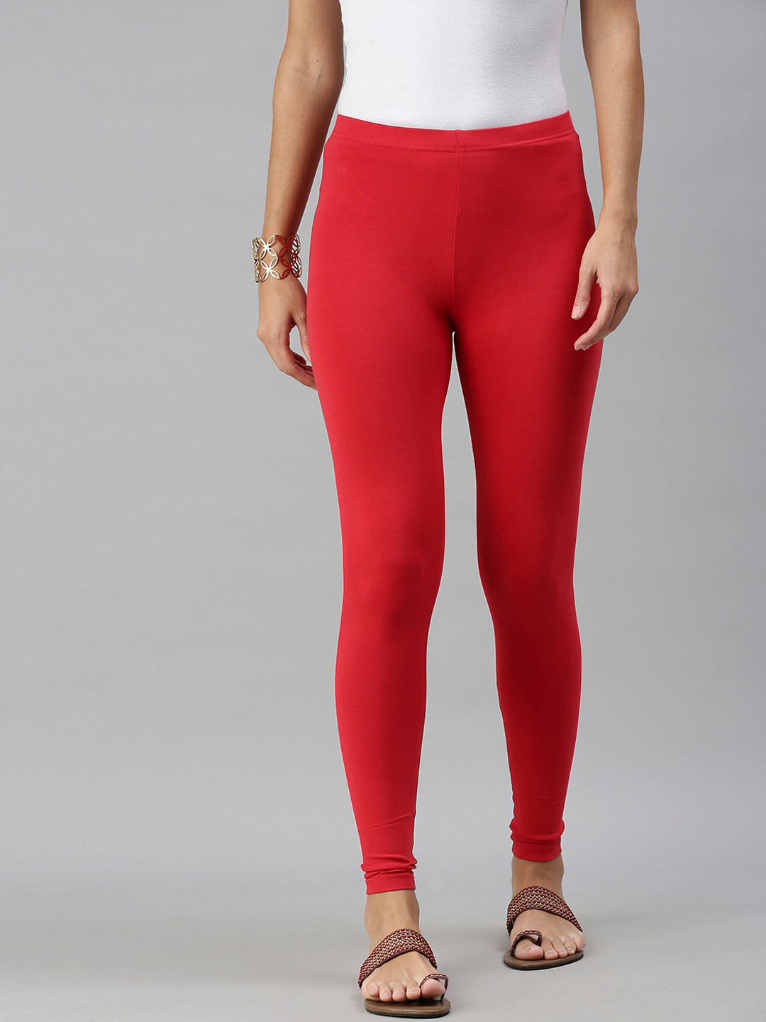 Buy De Moza Women Red Solid Mid Rise Ankle Length Leggings Leggings