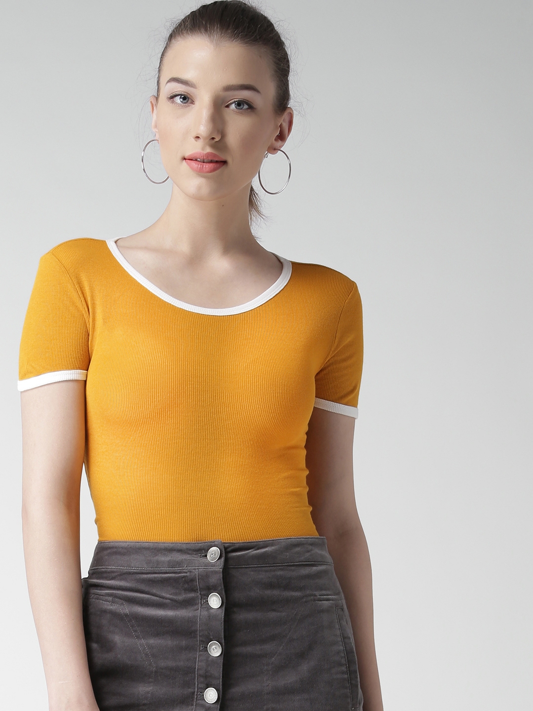 tshirt mustard