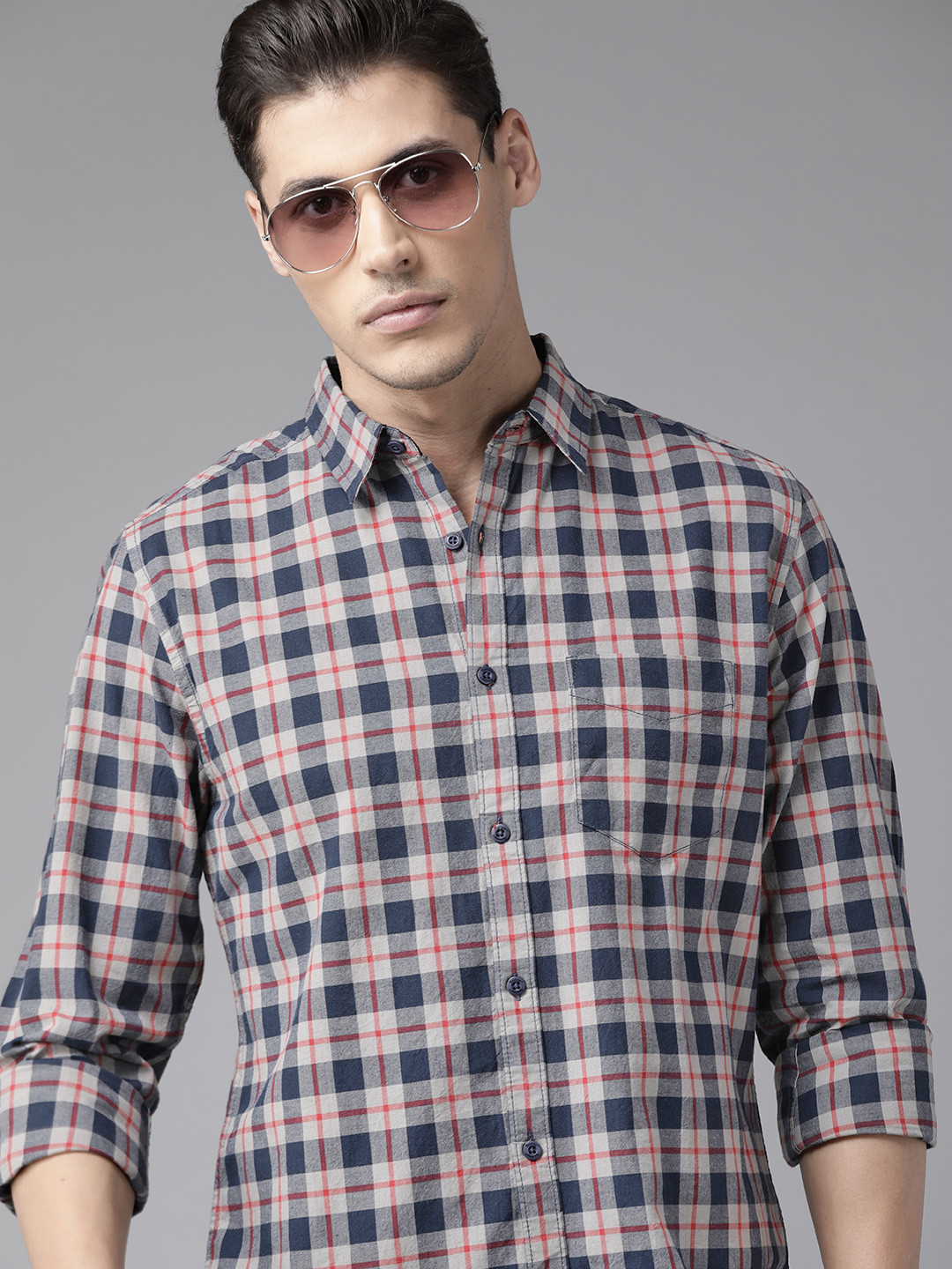 Buy Roadster Men Navy Blue & Grey Pure Cotton Regular Fit Checked Sustainable Casual Shirt
