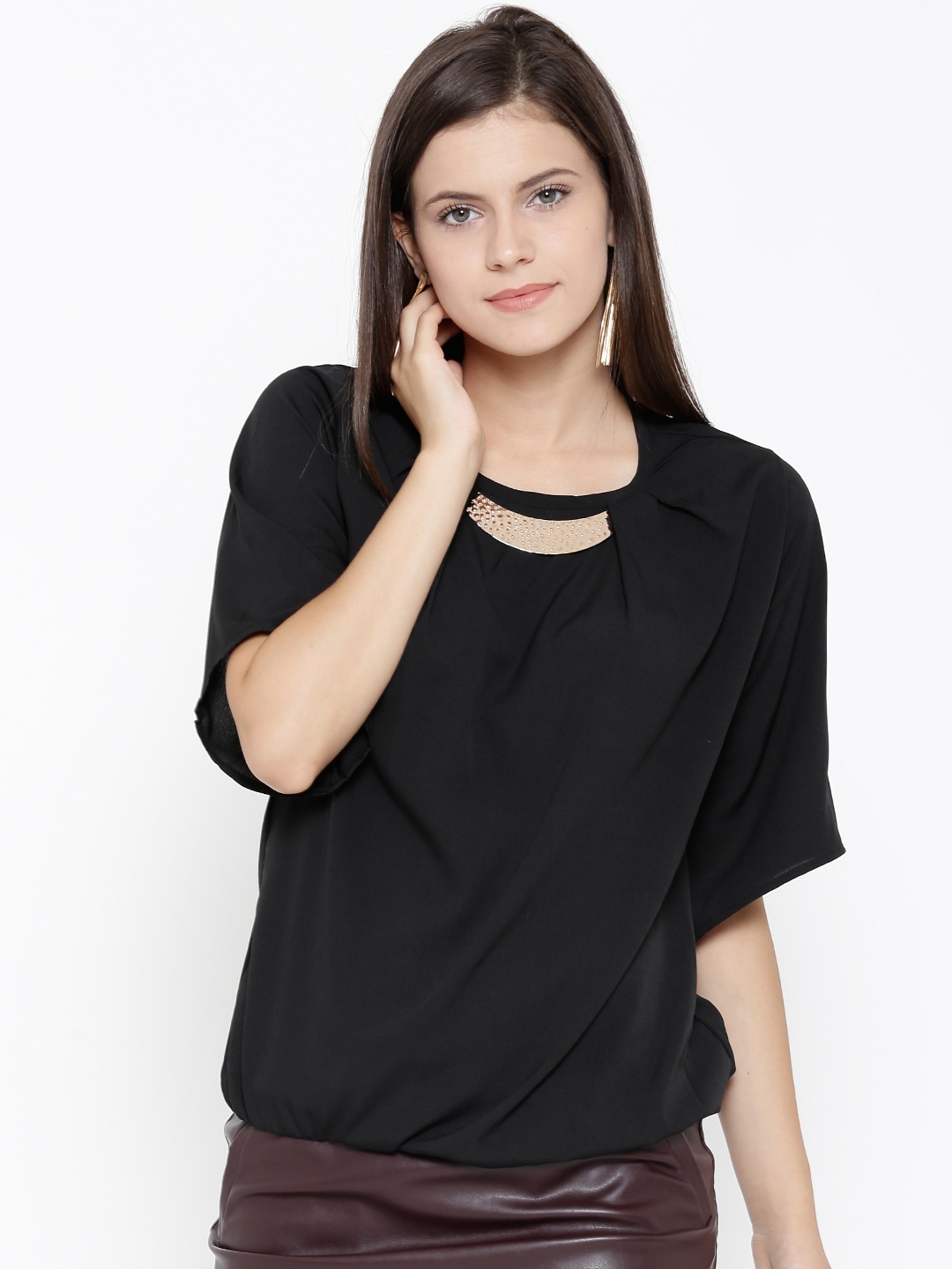 Buy Sera Women Black Solid Top - Tops for Women 1542863 | Myntra