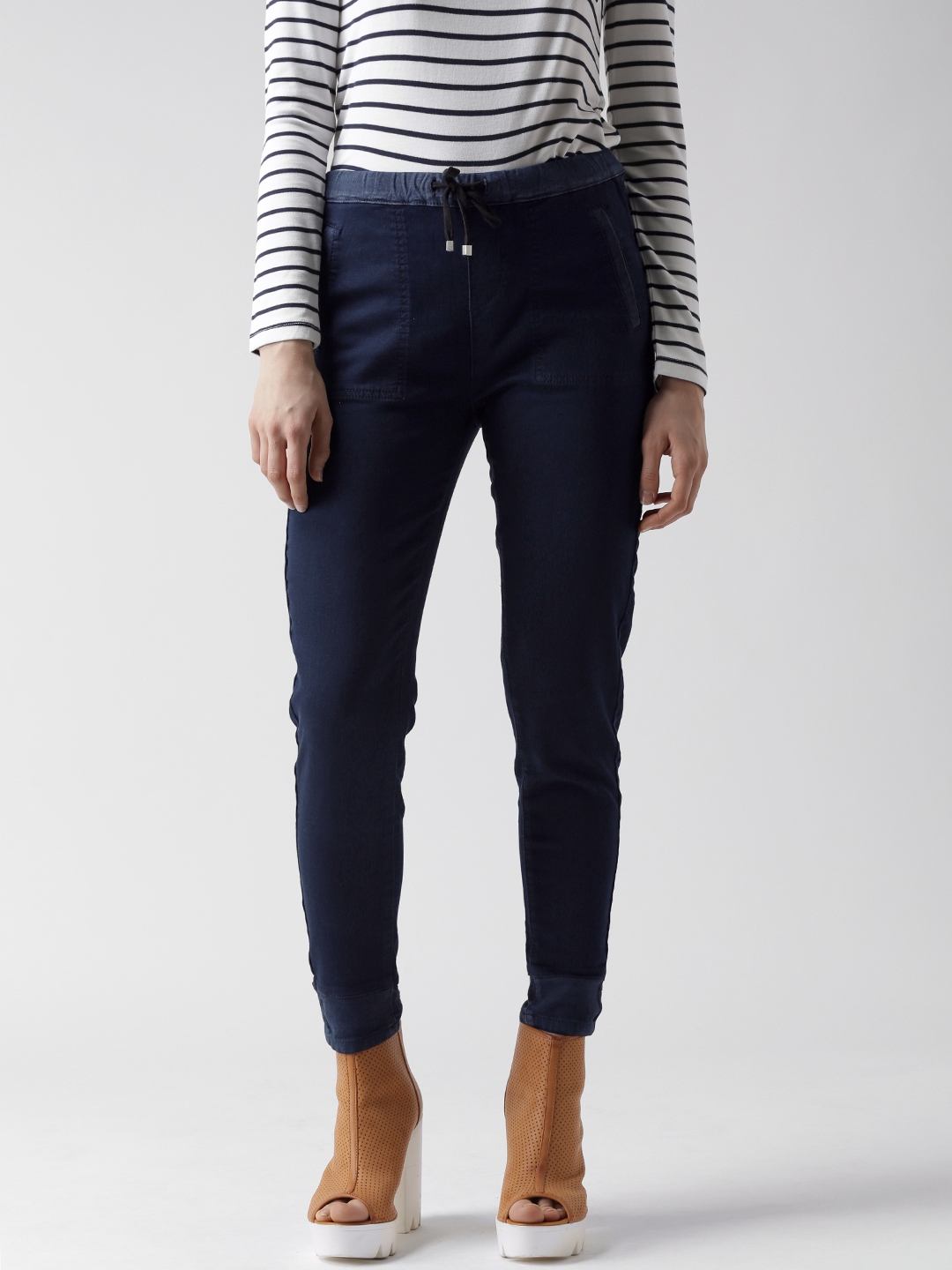 women's jeans jeggings on myntra