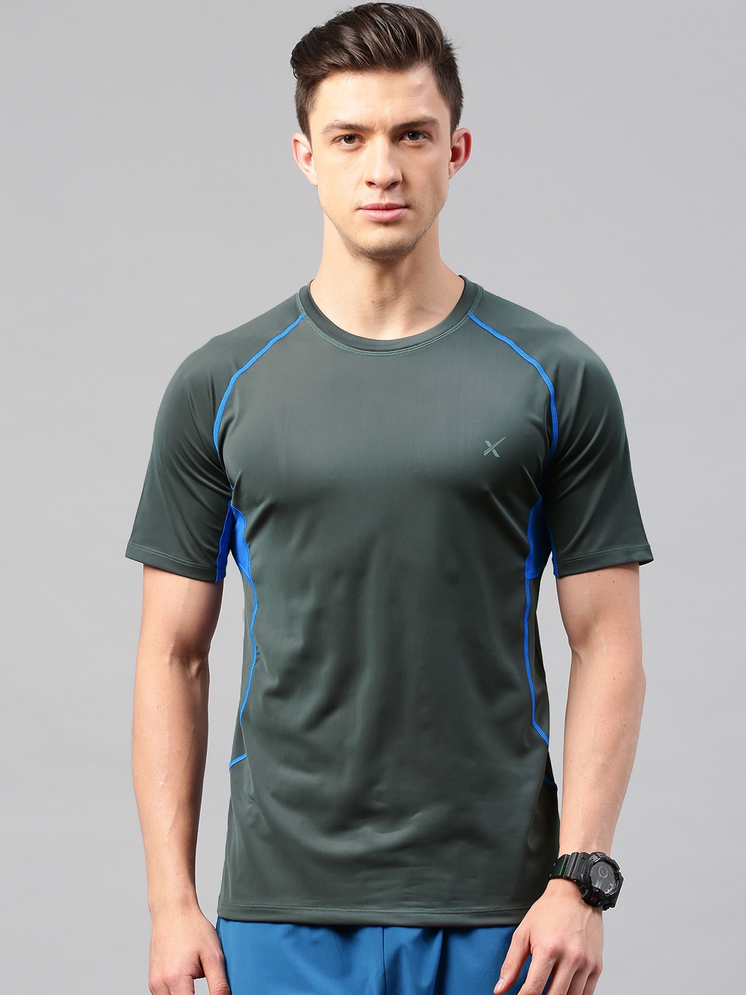 Buy HRX By Hrithik Roshan Grey Solid Round Neck RAPID DRY T Shirt ...