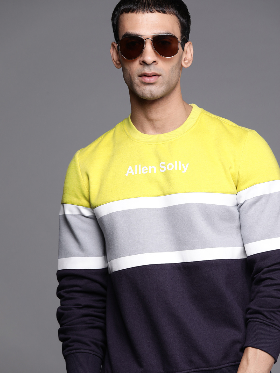 Buy Allen Solly Sport Men Lime Green & Navy Blue Colourblocked