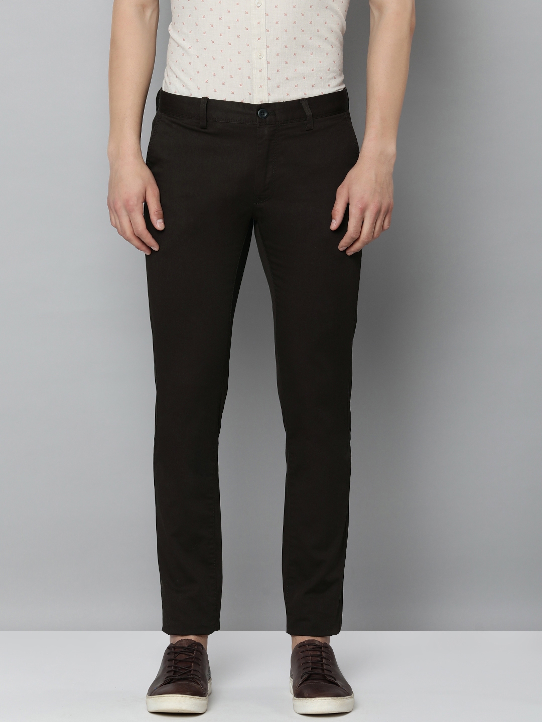 Buy Indian Terrain Men Solid Mid Rise Slim Fit Casual Trouser ...