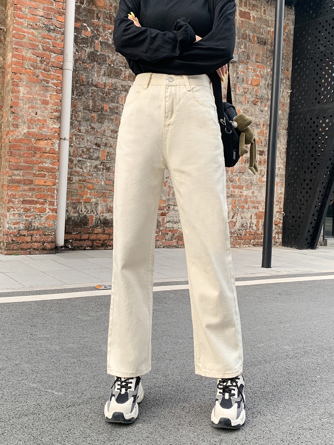 urbanic jeans for women
