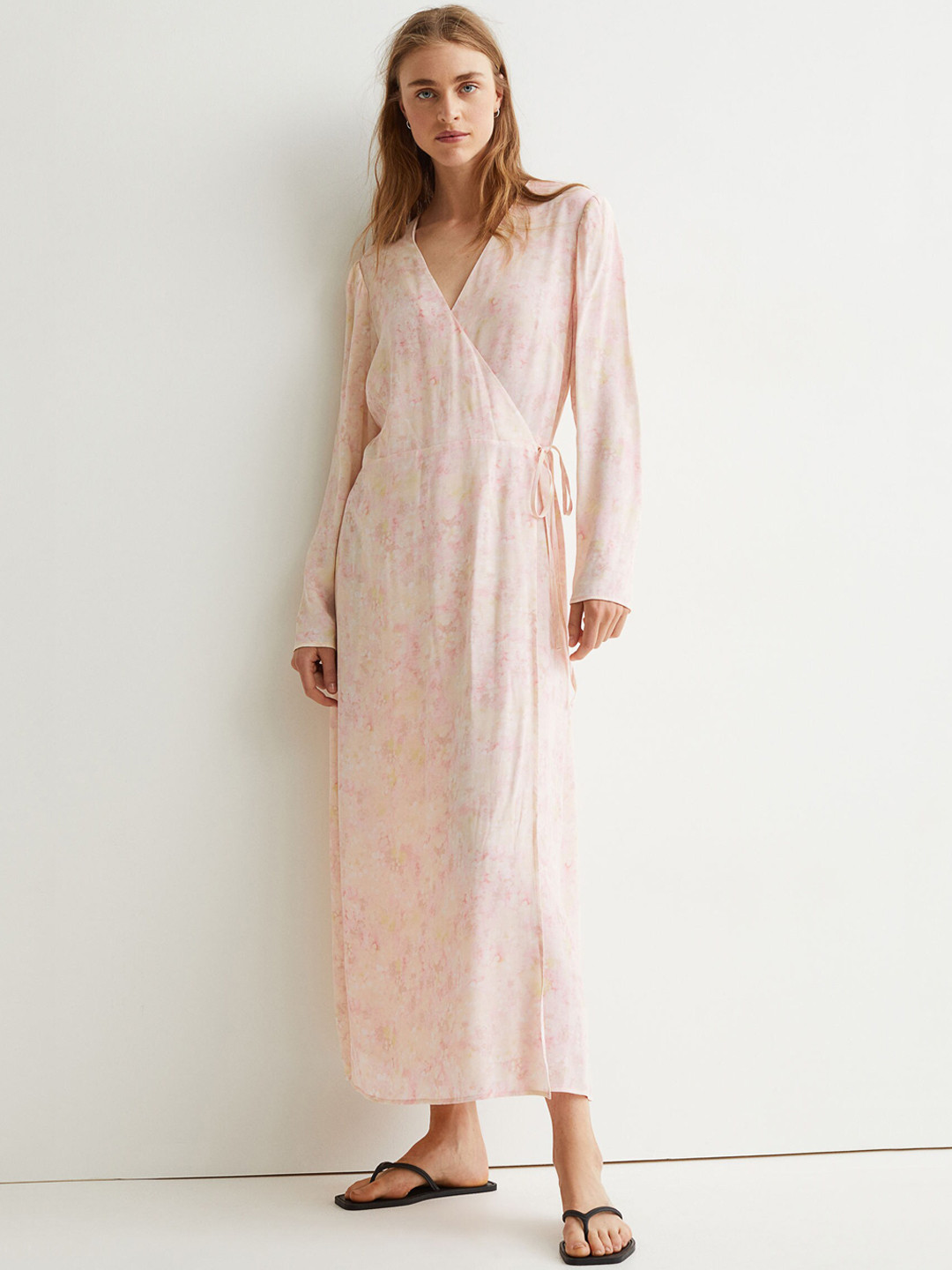 Buy H&M Women Pink Floral Printed Wrap Dress Dresses for Women