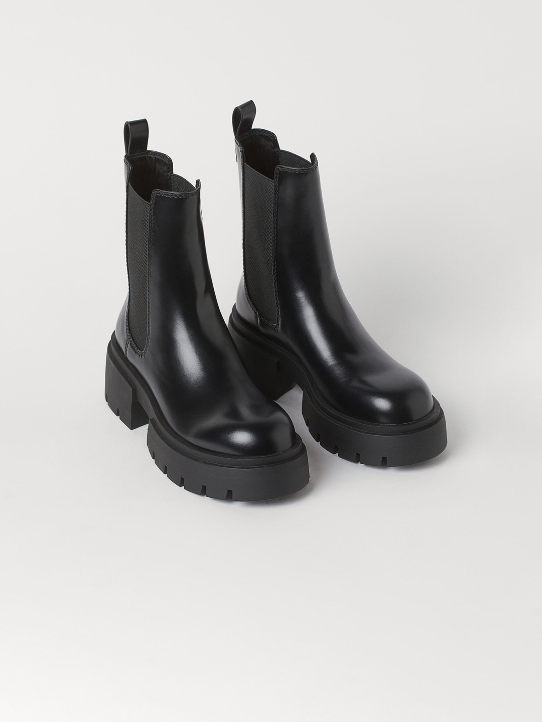 Buy H&M Women Black Platform Chelsea Boots Boots for Women 15546088