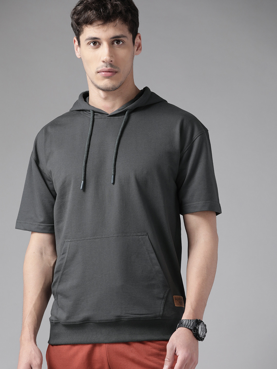 Buy The Roadster Lifestyle Co Men Charcoal Grey Solid Hooded Relaxed