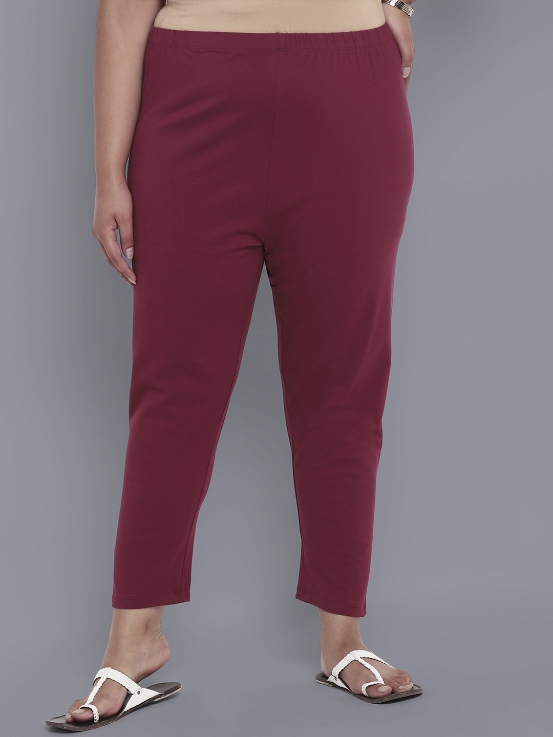 Buy AURELIA Women Maroon Solid Ankle Length Leggings - Leggings for ...
