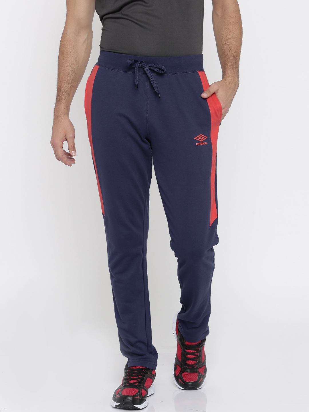 umbro tapered training pants