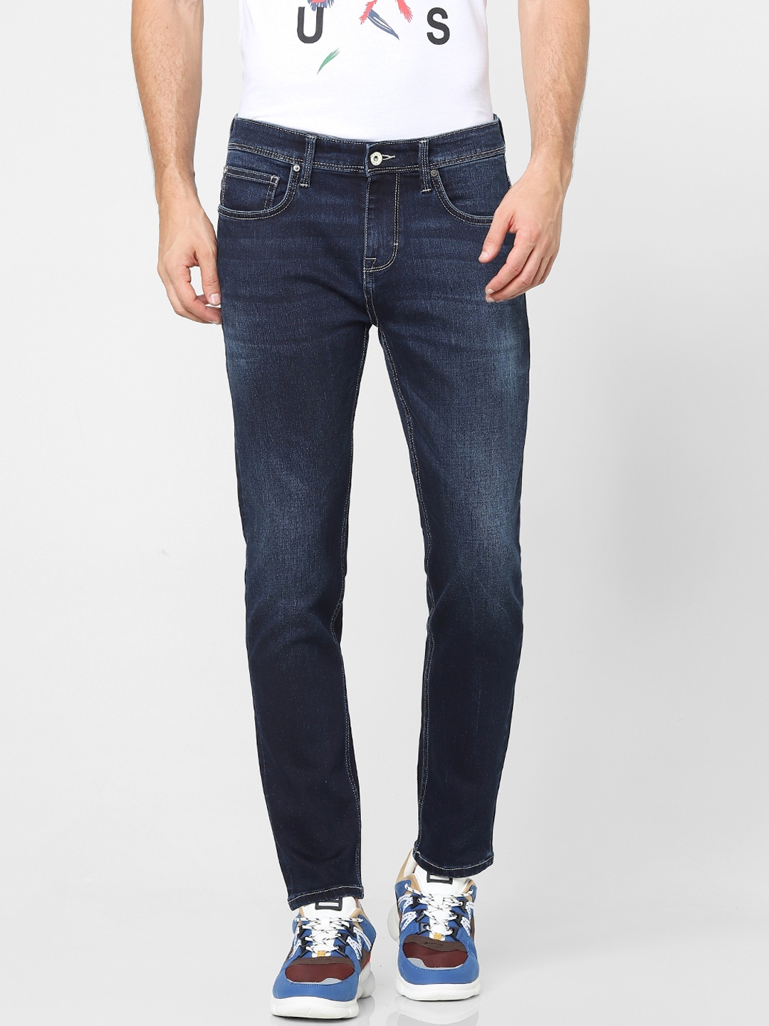 Buy Celio Men Blue Tapered Fit Light Fade Jeans - Jeans for Men ...