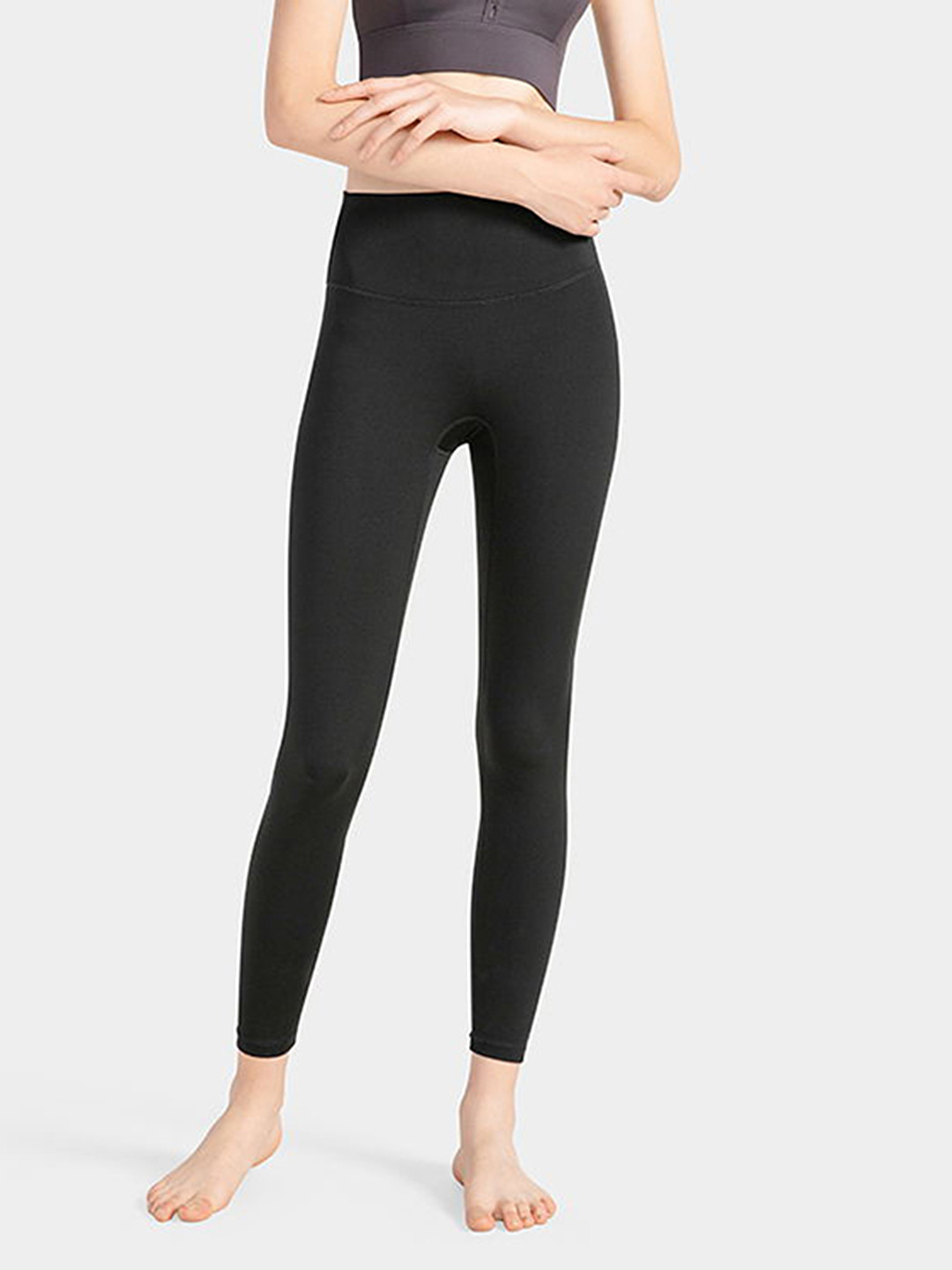 Buy URBANIC Women Black Solid Simplicity Gym Tights Tights for Women