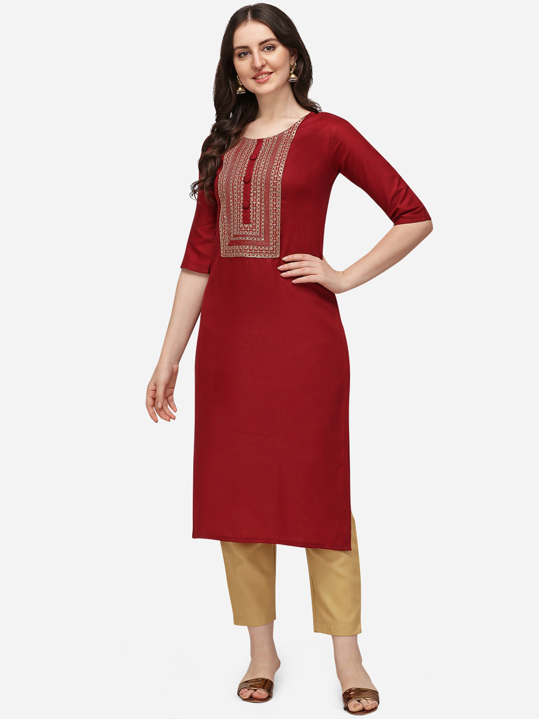 Women White & Maroon Printed Kurta With Trousers main image 1