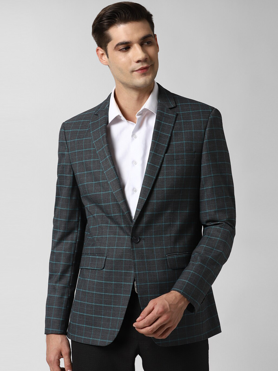 Buy Peter England Elite Men Grey & Blue Checked Single Breasted Slim