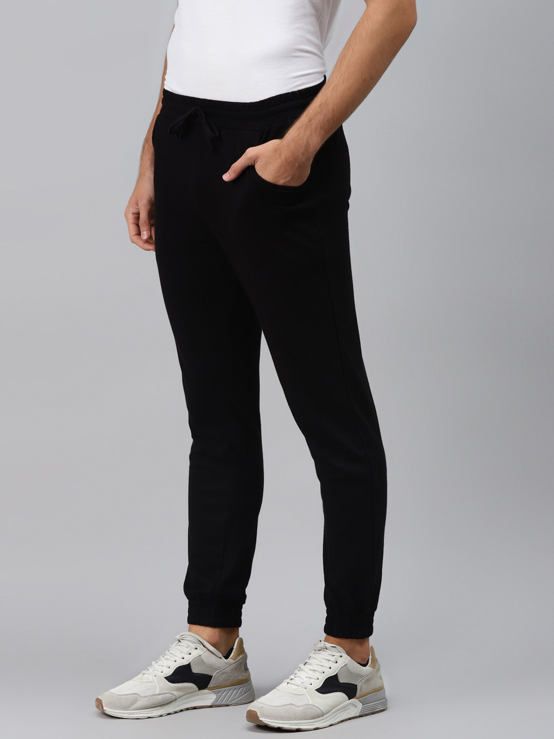 Buy Hubberholme Men Black Solid Joggers Track Pants for Men 15720348