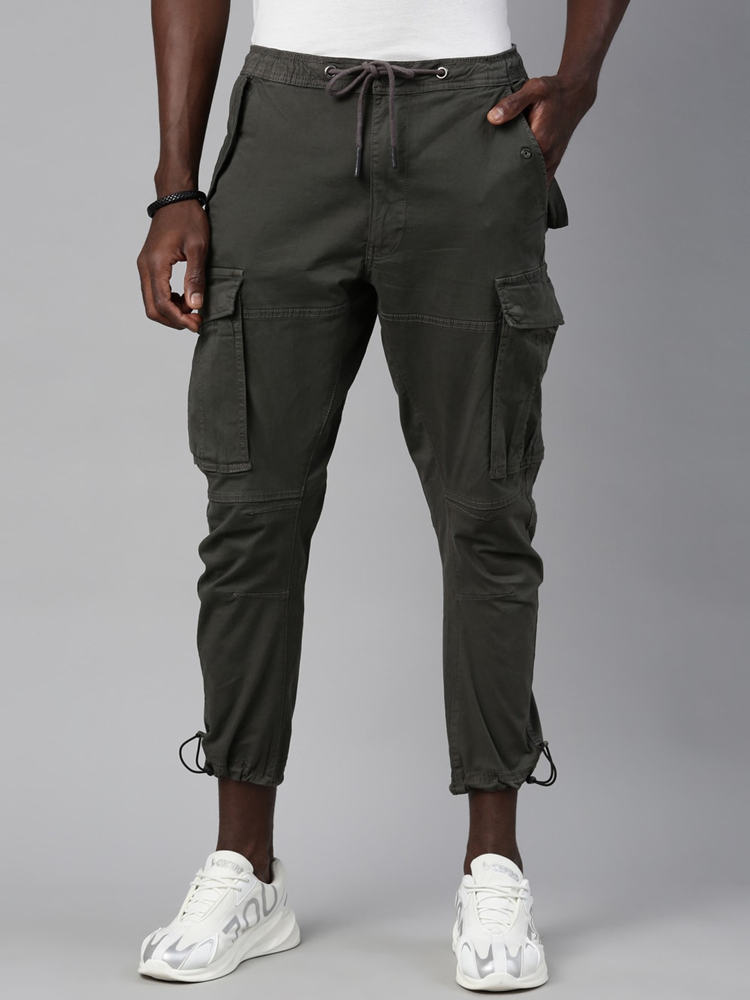 men grey cargos