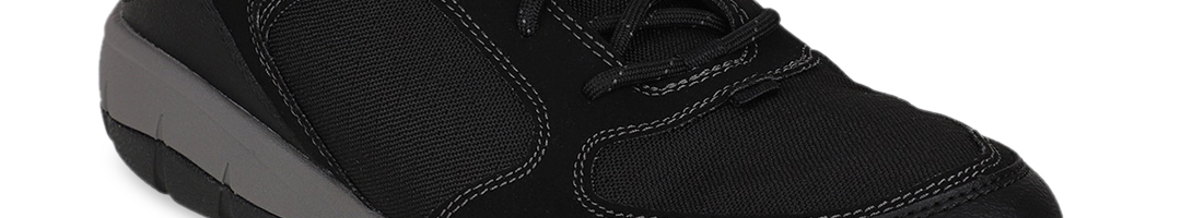 Buy Clarks Men Black Sneakers - Casual Shoes for Men 15759204 | Myntra